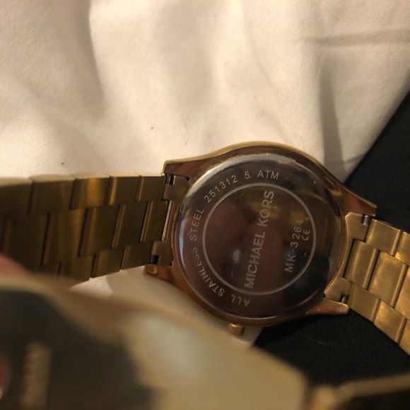 Michael Kors Gold and Pink Watch MK3264 - Picture 6 of 6